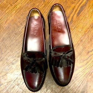 Men’s foot joy dress shoes